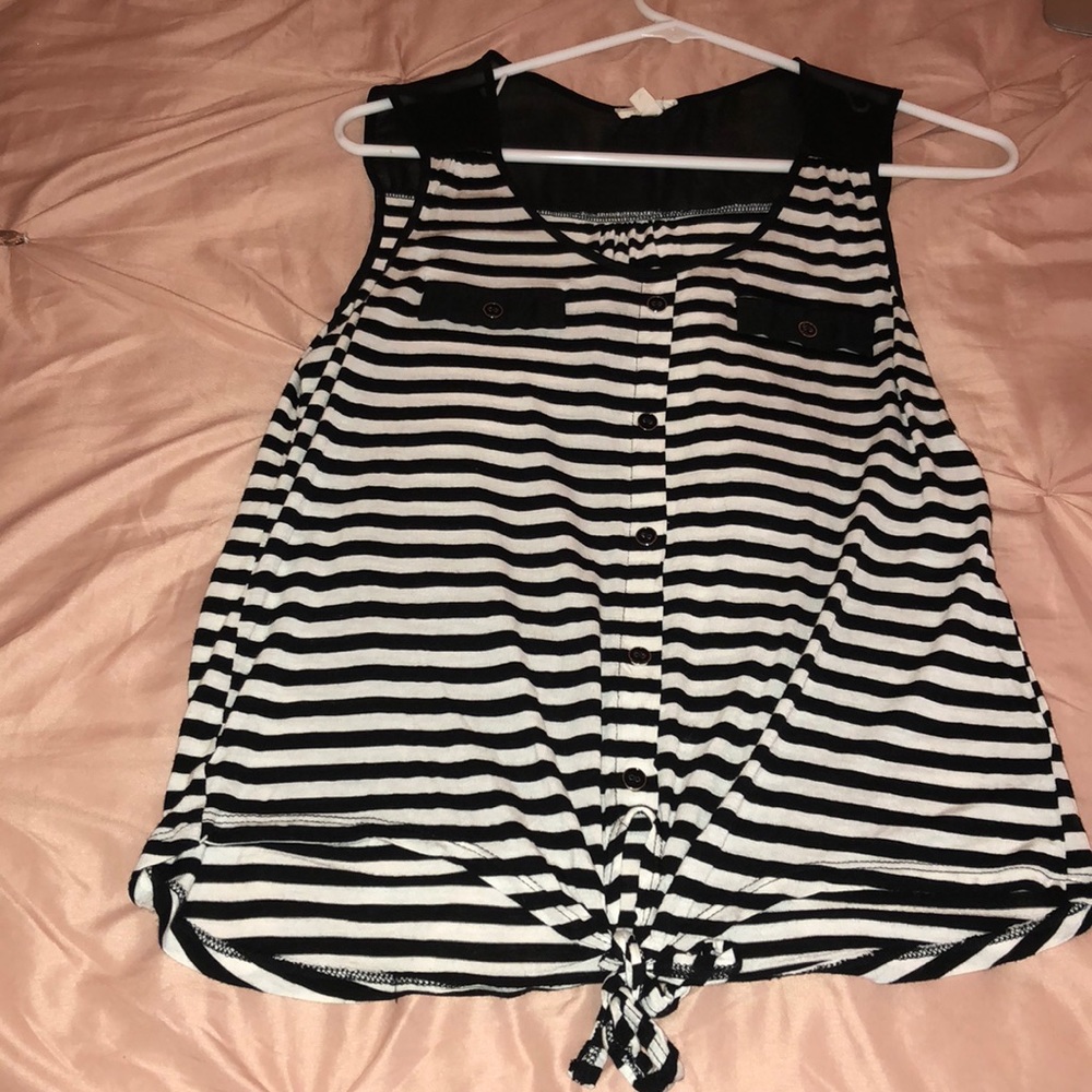 Striped, Tied, Knot Tank